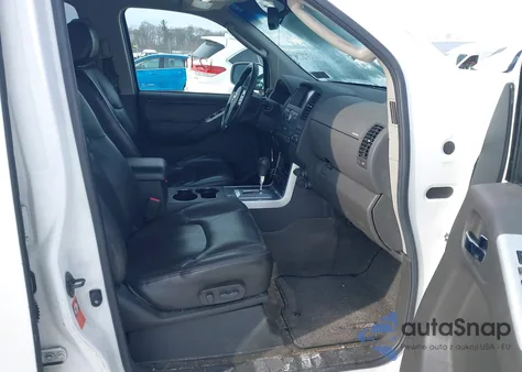 2008 Nissan Pathfinder Se V8 z USA, uszkodzony, nr VIN 5N1BR18B68C664240